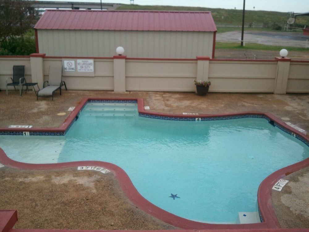 Royal Inn Pearsall ภายนอก รูปภาพ